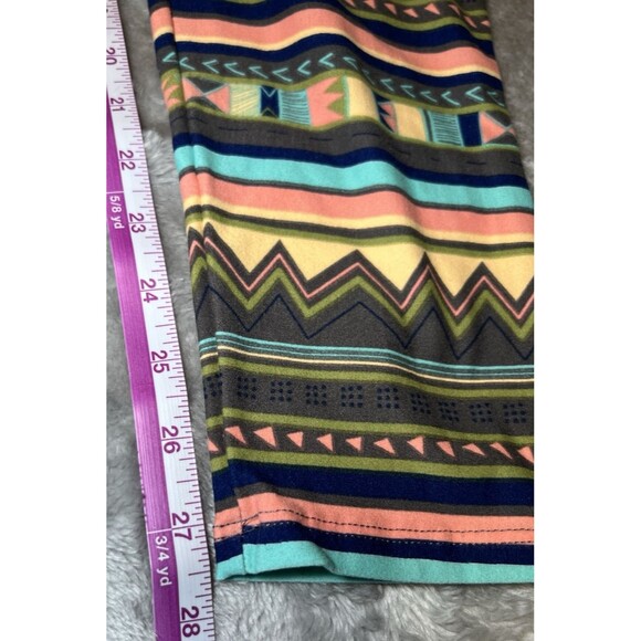 LuLaRoe Leggings Womens Size T/C Aztec Pattern Multicolor Tall Curvy Stretch - Picture 9 of 10
